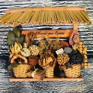 Vintage handmade herbarium by Atelier Kervije